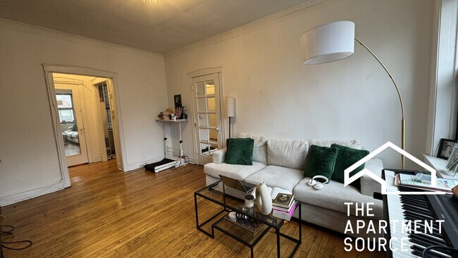 Foto del edificio - 2929 W McLean Ave