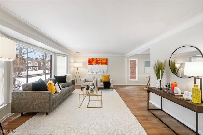 Foto del edificio - 2400 Saybrook Rd