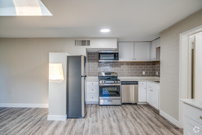 1HAB, 1BA - 532SF - Caya Apartments