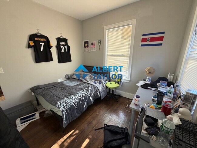 Foto del edificio - 71 Hillside St