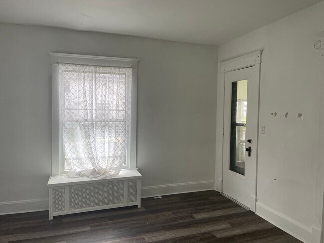 Foto del edificio - 303 N 14th St