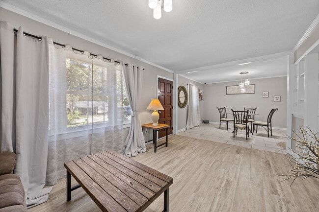 Photo - 10751 Ola Dr House