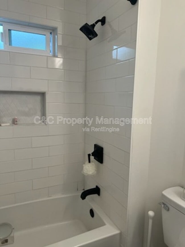 Foto del edificio - 59 W Castle St