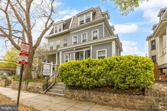 Building Photo - 909 Webster St NW