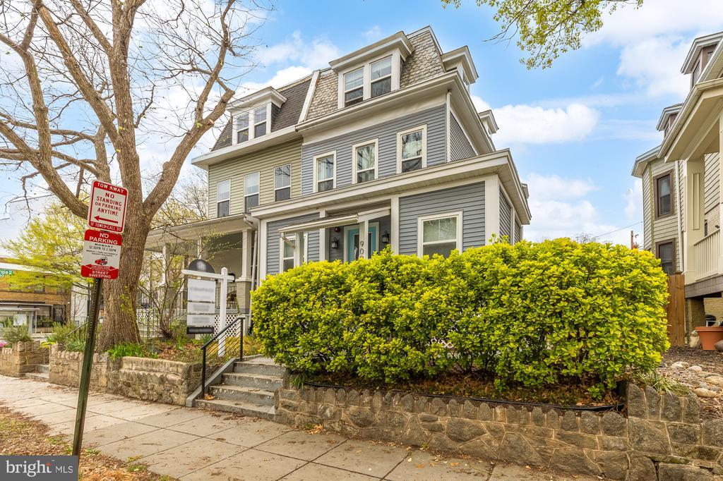 Primary Photo - 909 Webster St NW