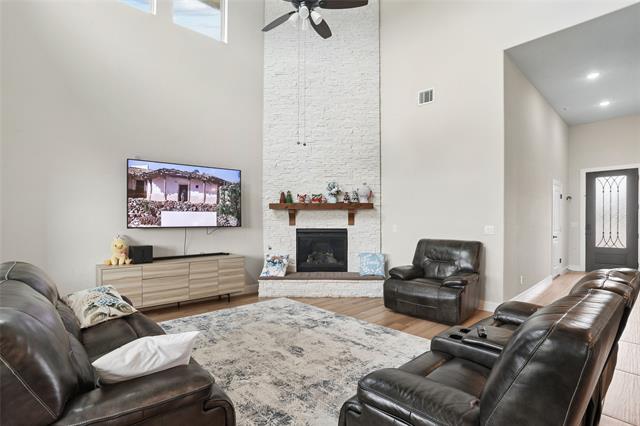 Foto del edificio - 3801 Mesa Verde Dr