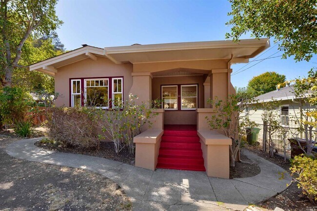 Foto del edificio - 42 Ross Valley Dr