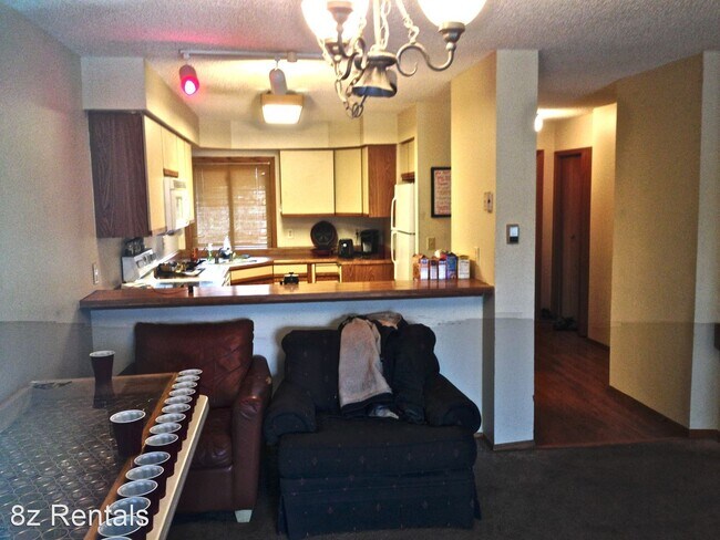 Building Photo - 4 br, 3.5 bath House - 2895 Springdale Lane
