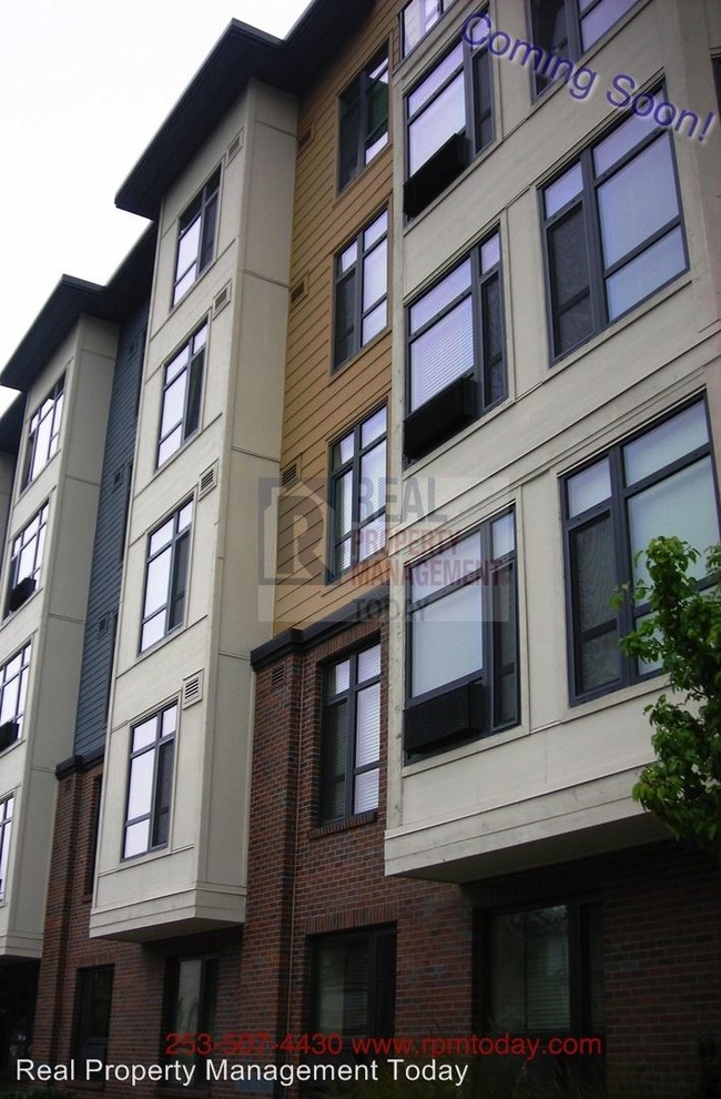 Building Photo - 1501 Tacoma Ave S