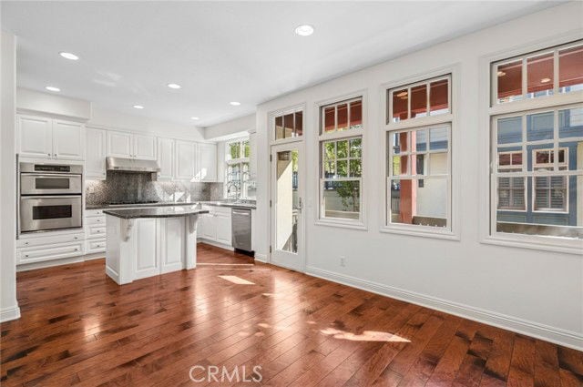 Building Photo - 2676 Bungalow Pl