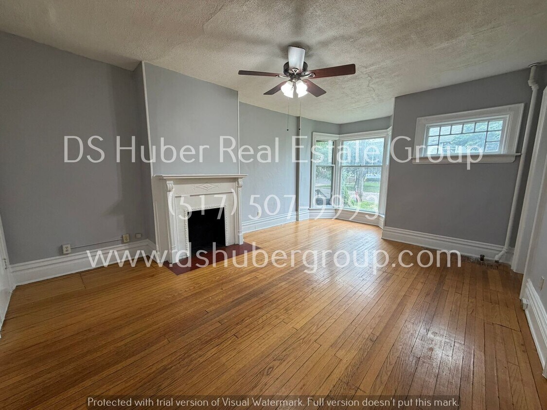 Photo - 533 N. Seymour Ave.-
