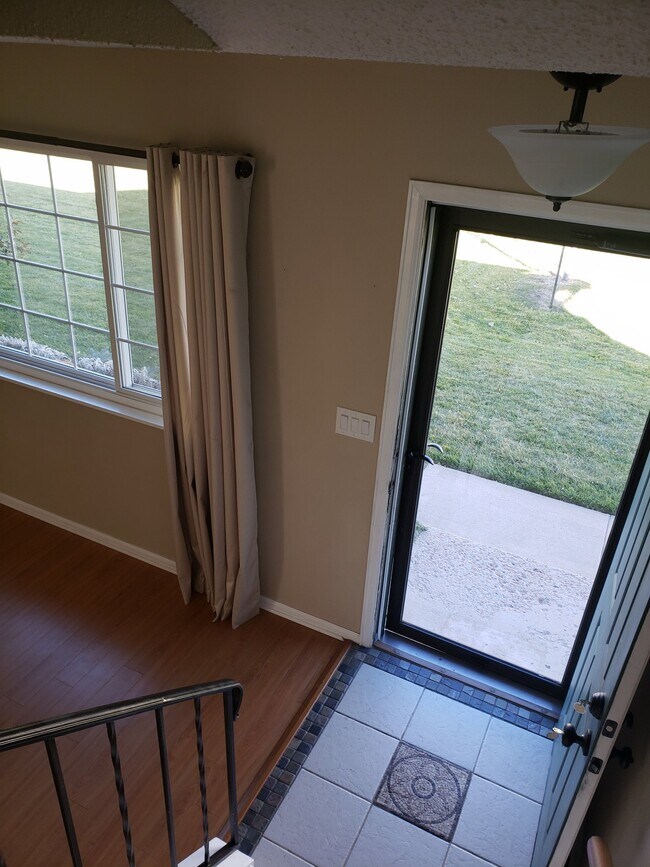 Foto del edificio - 1219 Willow Bend Cir