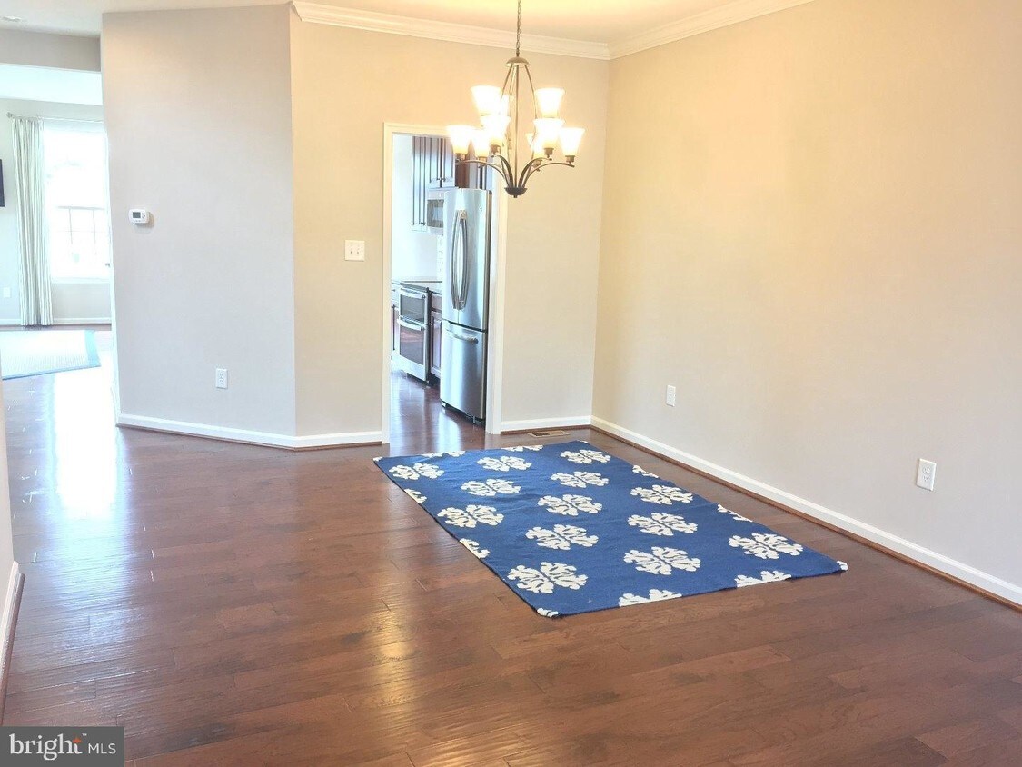 Foto principal - 154 Margaretta Dr