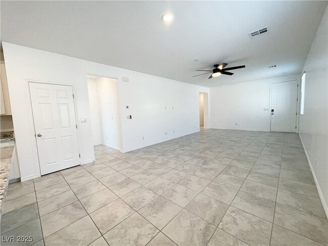 Building Photo - 3762 Neblina Dr