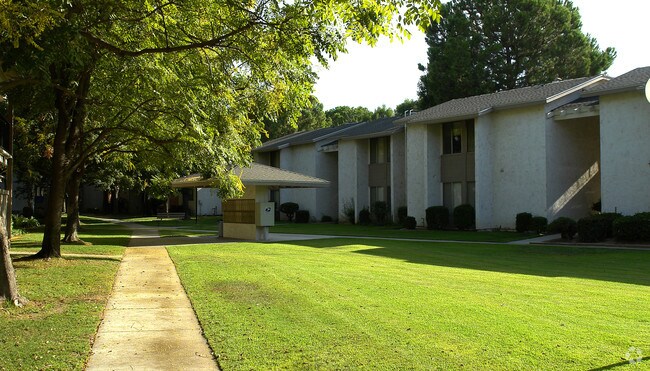 Raintree Gardens Apartaments - Raintree Gardens Apartments