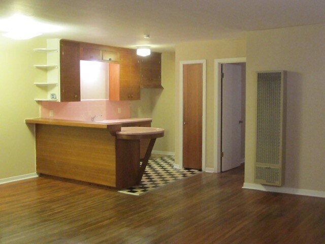 Building Photo - 2207 Mimosa Dr