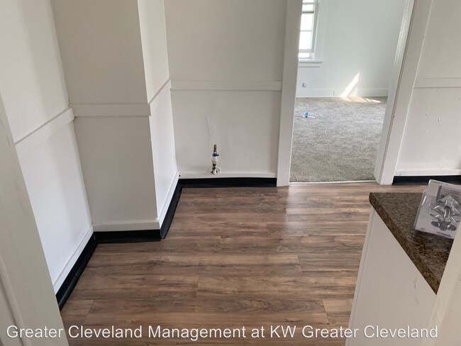 Building Photo - 3411 W 91st St