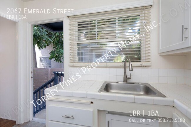 Foto del edificio - 2067 Emerald St