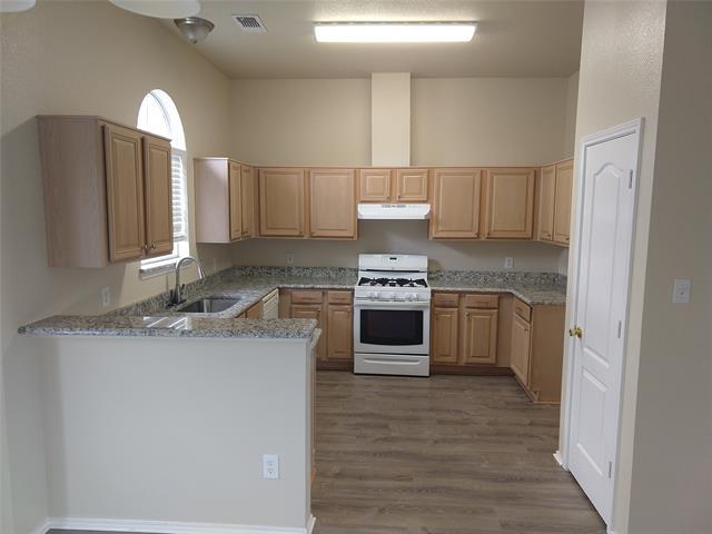 Building Photo - 6006 Flat Wood Ln