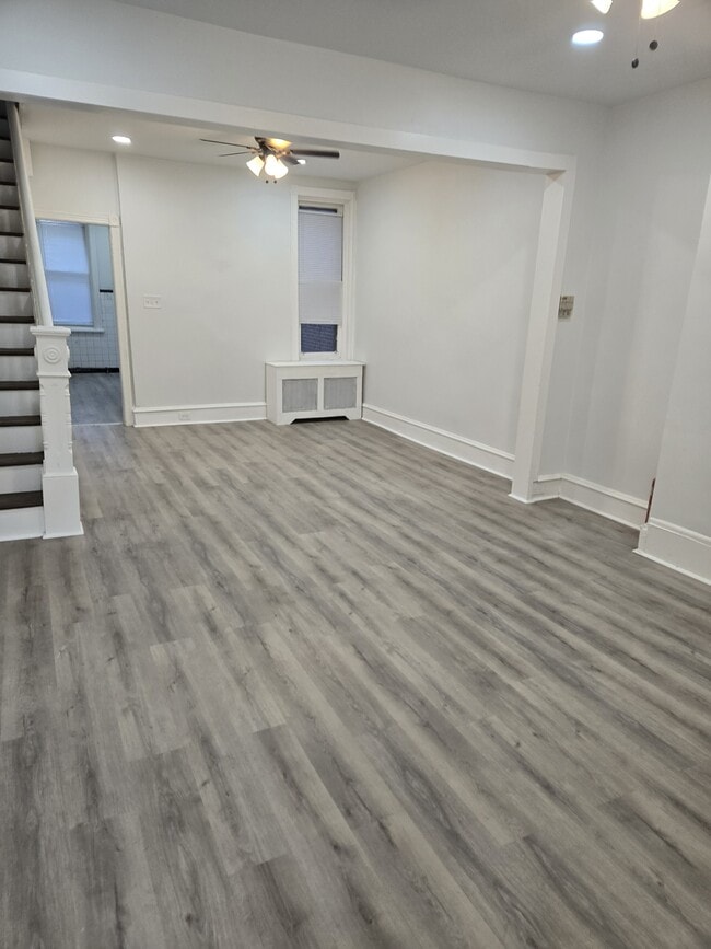 Building Photo - 927 N Fallon St