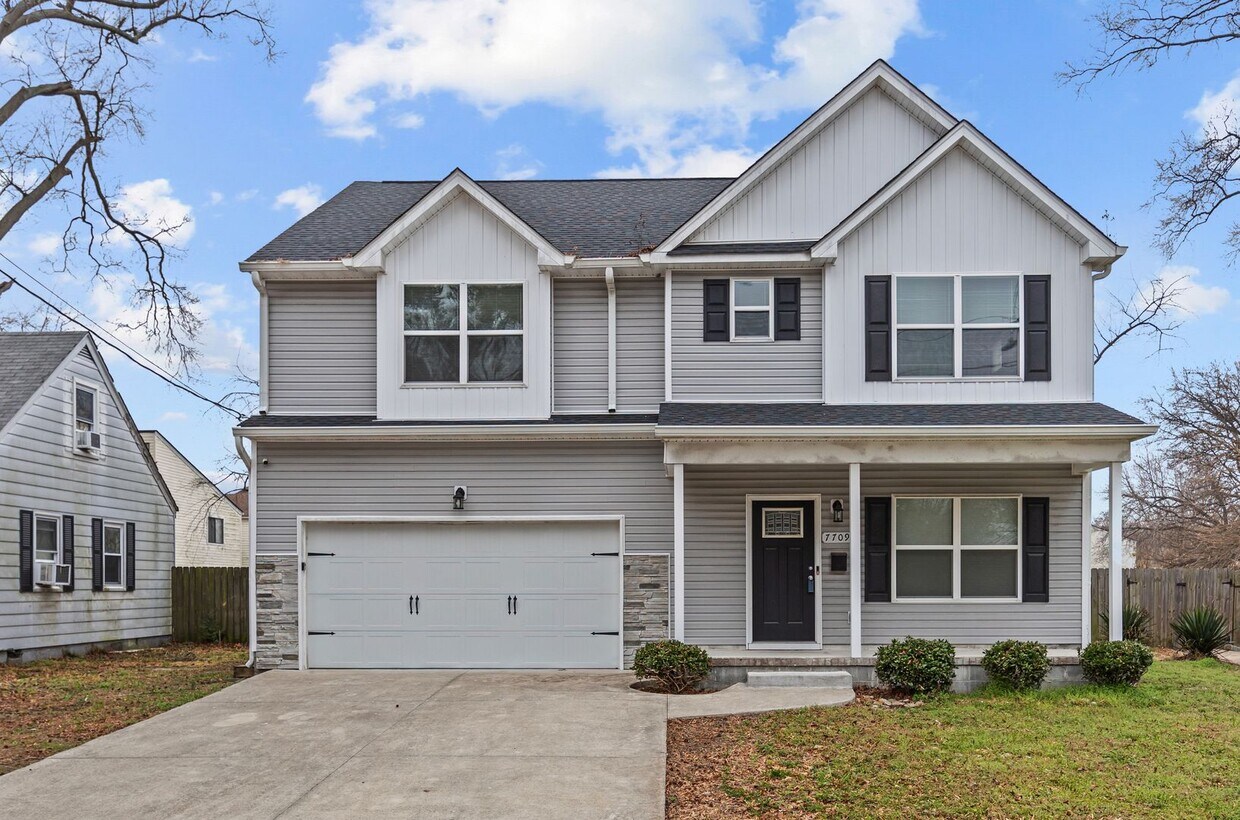 Foto principal - 7709 Nesbitt Dr