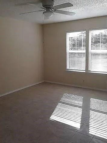 Foto del edificio - 426 Sailmaster St