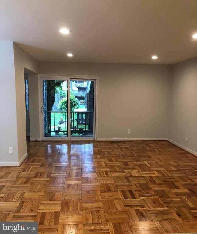 Foto del edificio - 14 Stonehenge Cir