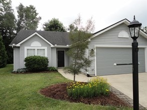 Building Photo - 39 Mark Twain Ct