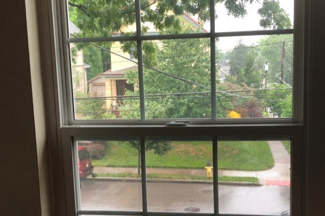 Double Pane Widows - 2901 Ziegle Ave