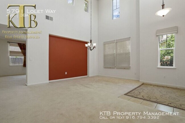 Building Photo - Large 4 bedroom in Natomas Creek
