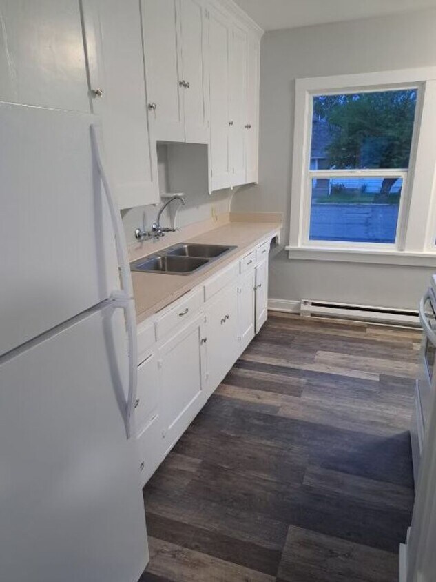 Foto principal - 1 Bedroom, 1 Bathroom Apartment - Located ...