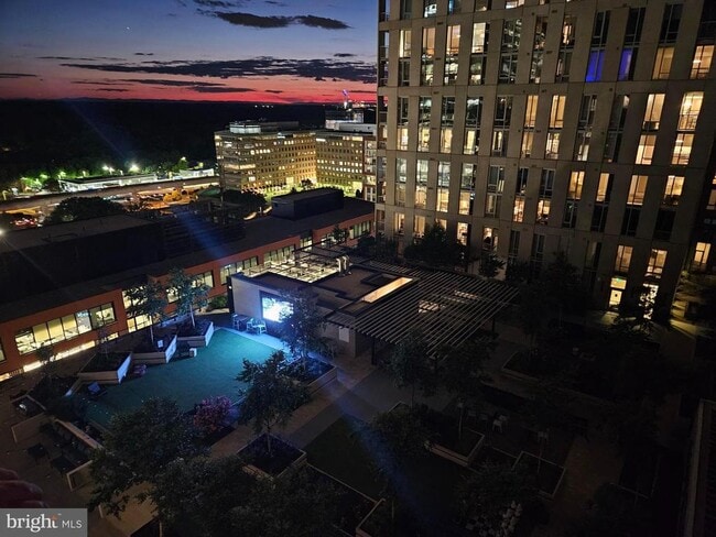 Foto del edificio - 1650 Silver Hill Dr