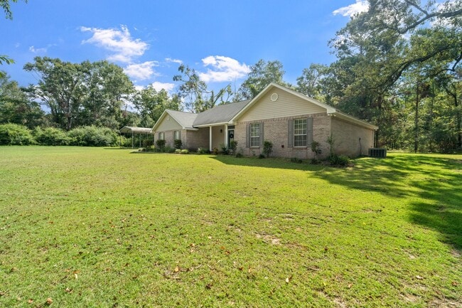 Building Photo - 330 Boggy Hollow Rd