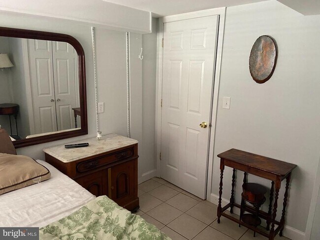 Foto del edificio - 12220 Centerhill St