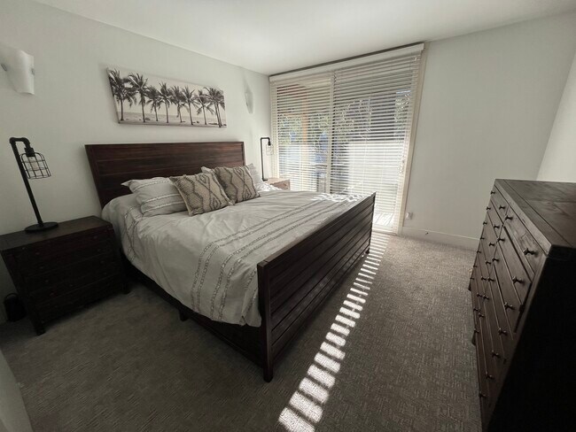 Foto del edificio - 668 McVey Ave