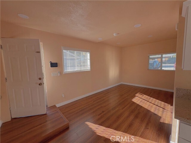 Foto del edificio - 1322 W 11th St