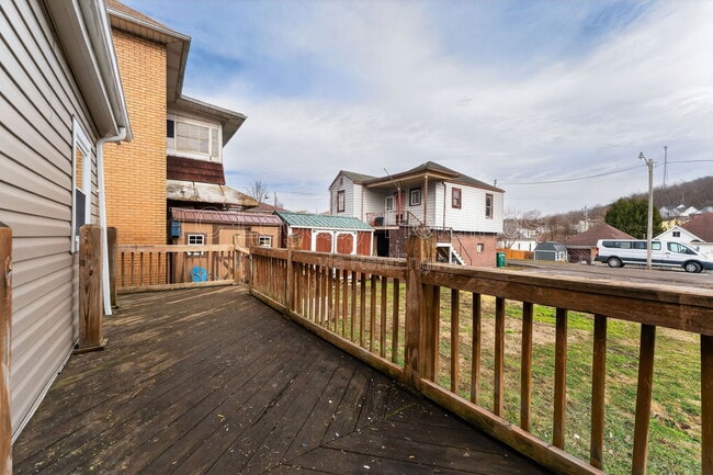 Foto del edificio - 2008 Pride Ave