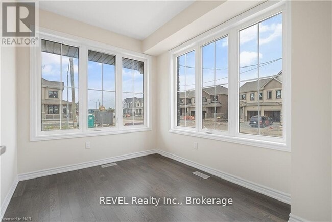 Building Photo - 71 Sun Hvn Ln