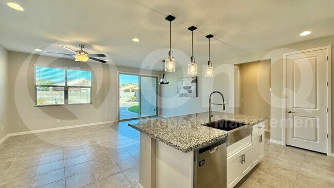 Foto del edificio - 5642 W Rainwater Dr