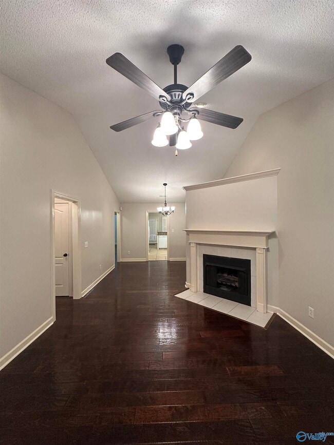 Foto del edificio - 722 Hobbs Rd SE