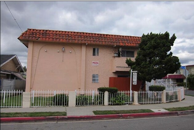 Primary Photo - 745 N Ardmore Ave