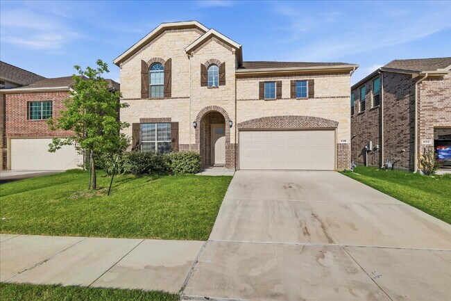 Building Photo - A self-contained living space (In-law suite) attached to the primary single-family home calling f...