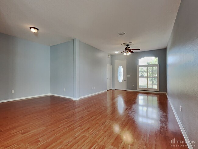 Foto del edificio - 21532 Silver Bay Pl