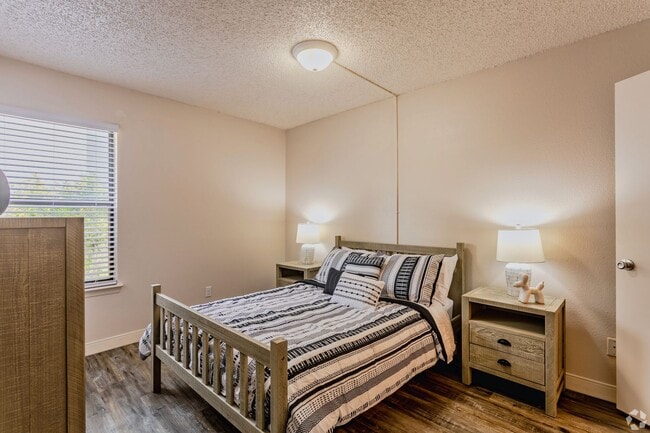 Interior Photo - Cimarron Apartments