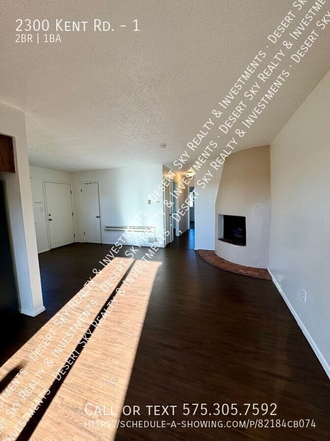 Building Photo - Centrally located 2 bedroom 1 bath apartment