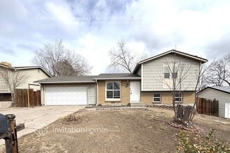 Building Photo - 9870 Steele St