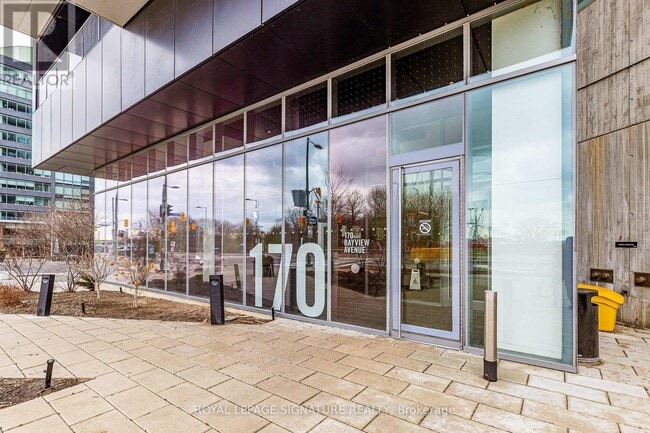 Building Photo - 170 Bayview Ave