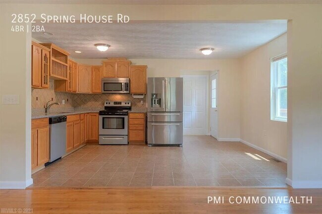 Foto del edificio - 2852 Spring House Rd