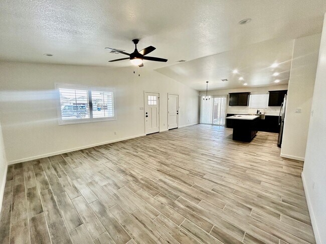 Foto del edificio - Brand-New 3-Bedroom 2 Bath  Home – Modern, Low-Maintenance Living!