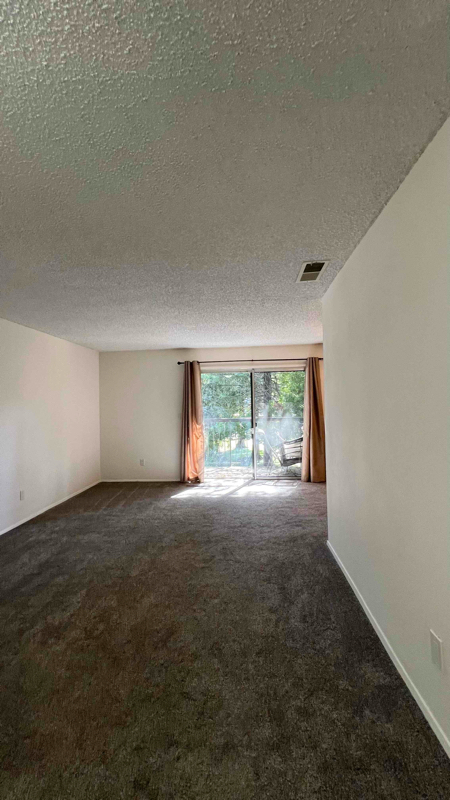 Building Photo - 3591 Quail Lakes Dr